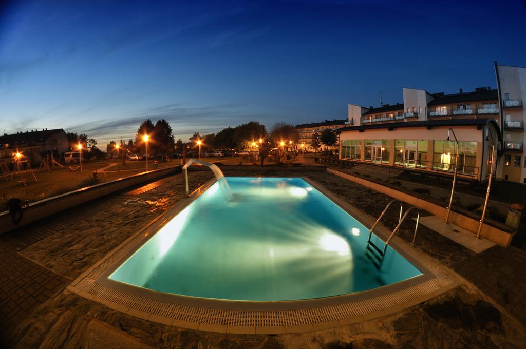 ***nat Hotel 3*