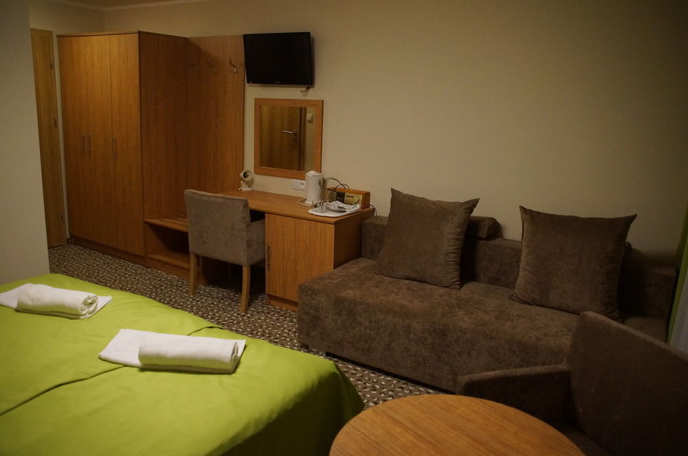 ***nat Hotel 3*